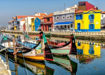 Discover Aveiro: A Complete Guide to Portugal’s Hidden Gem
