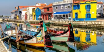 Discover Aveiro: A Complete Guide to Portugal’s Hidden Gem