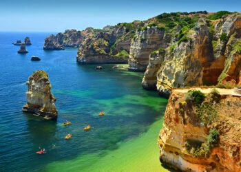 Discover Albufeira: Your Ultimate Guide to the Best Hotels, Beaches, Restaurants, Nightlife, and Family Options